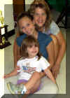 Lynn with girls web.jpg (64779 bytes)
